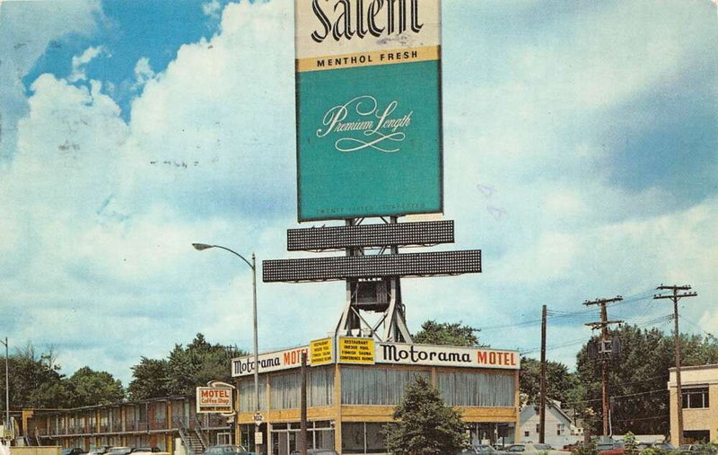 Motorama Motel - Vintage Postcad